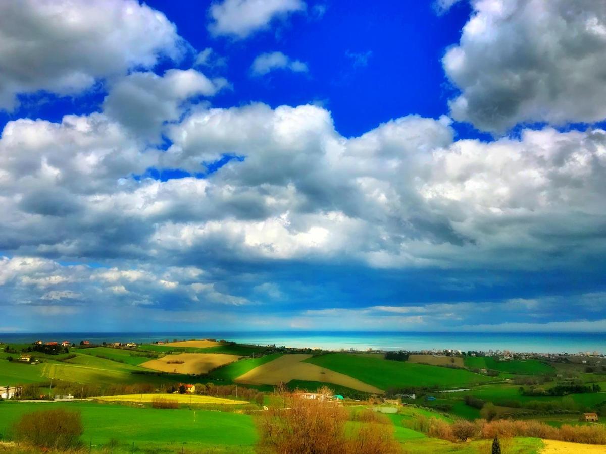 Live Your Dream San Costanzo Exterior foto